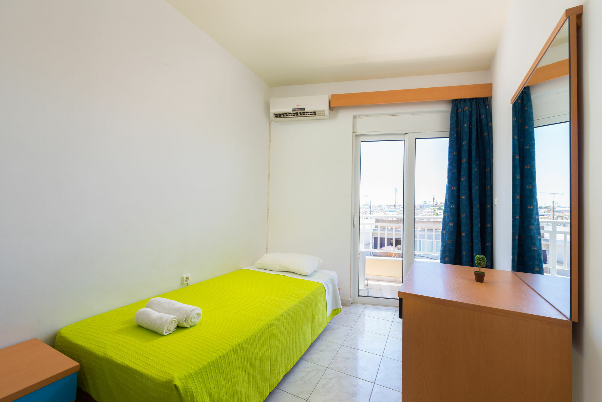 Yiannis Apartments Rhodes City Extérieur photo