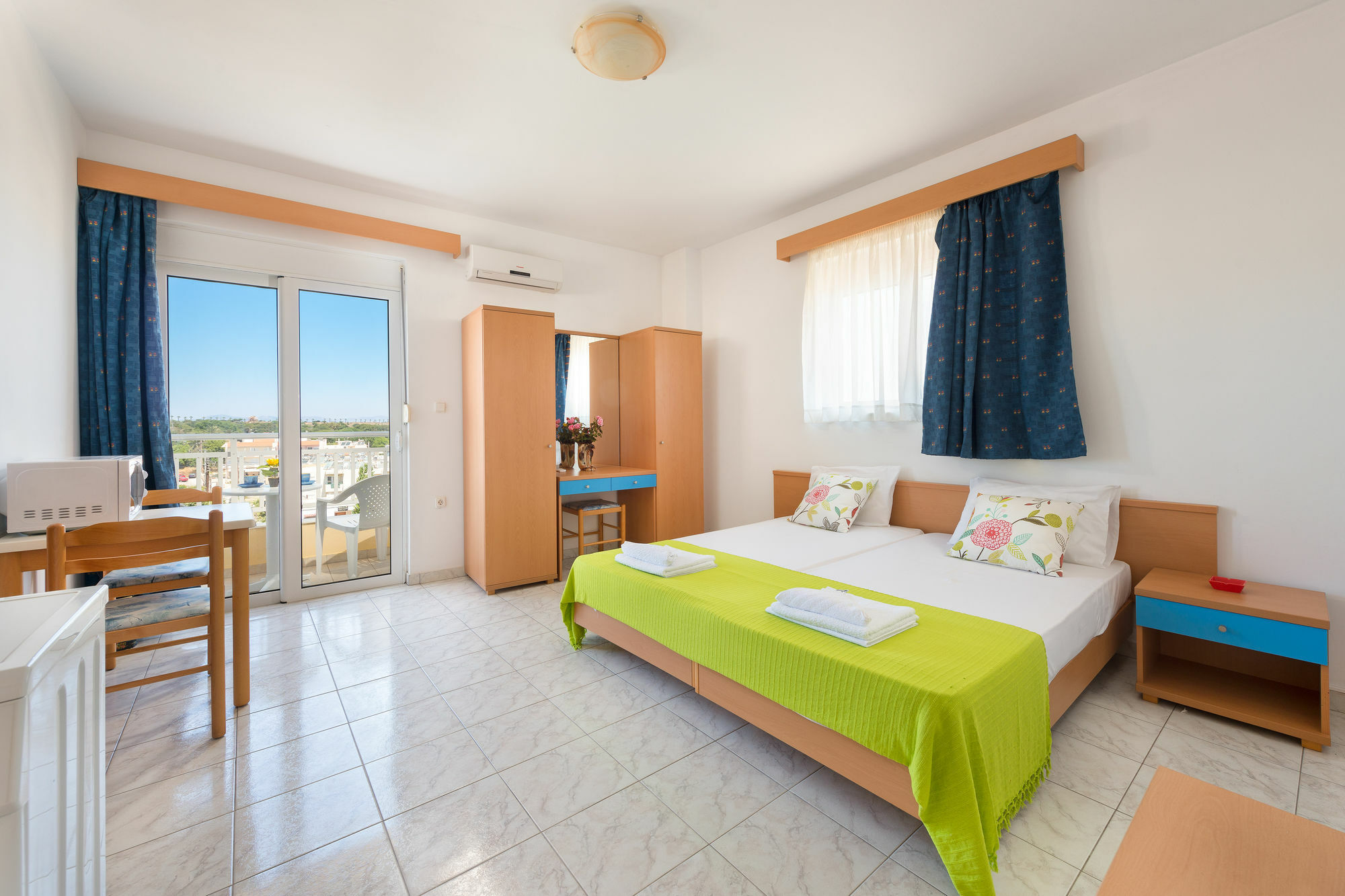 Yiannis Apartments Rhodes City Extérieur photo